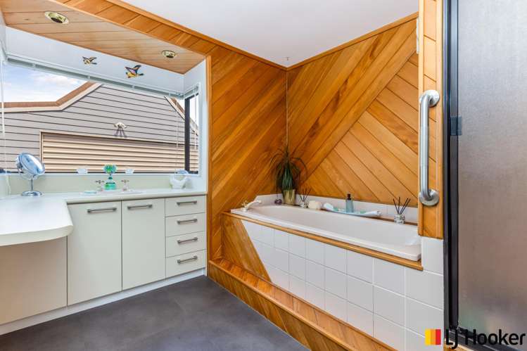 56 Carnoustie Drive Wattle Downs_10