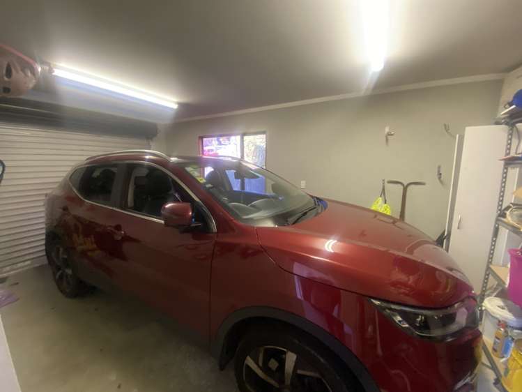 1/8 Swainson Street Naenae_23