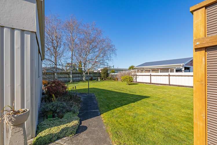 14 Oak Street Masterton District_13