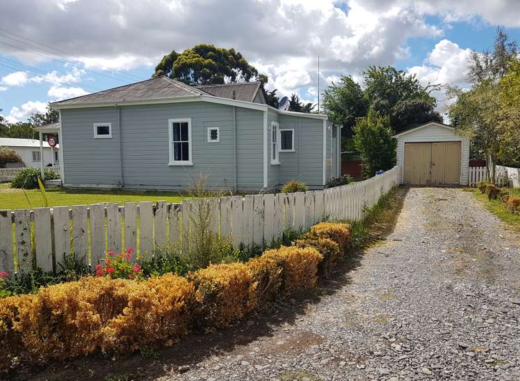 61 Bibby Street Waipawa_16