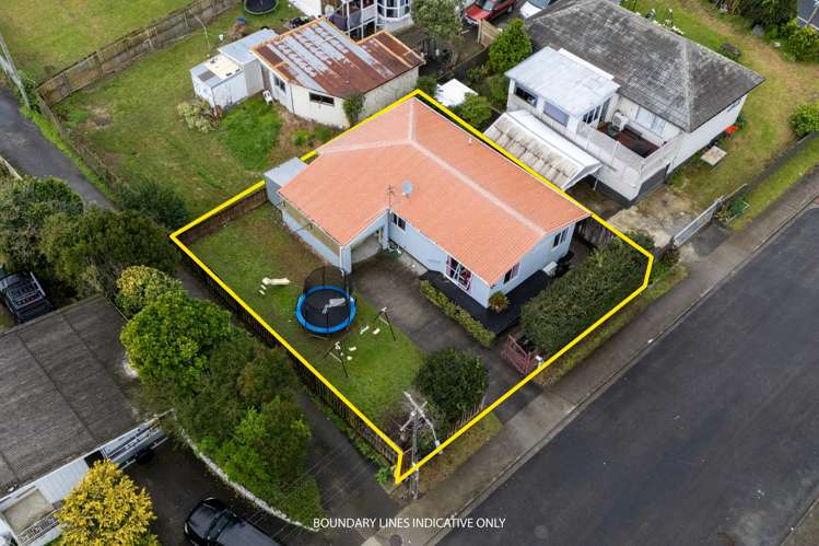 2/76 McAnnalley Street_2
