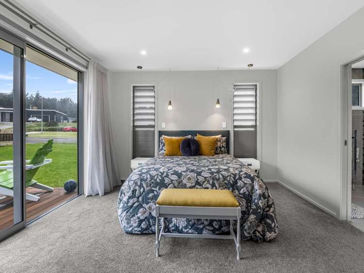 20 Taonui Street Waitarere Beach_20