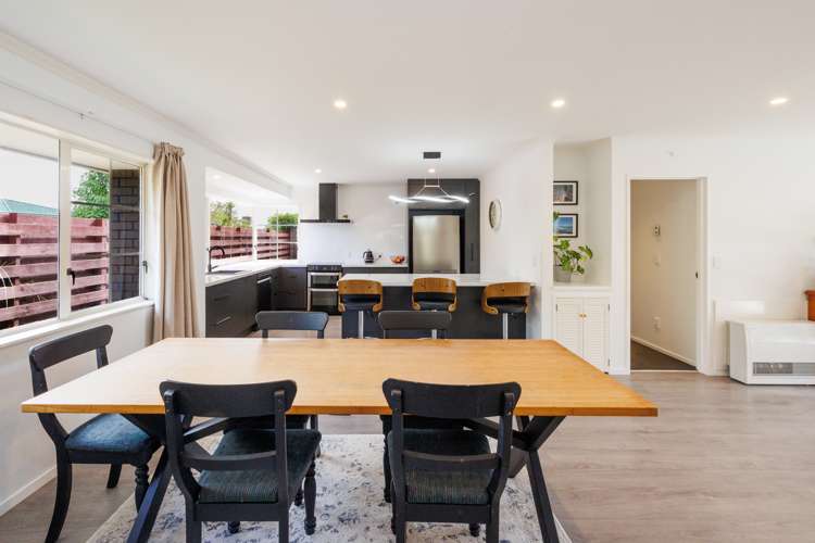 10 Sandstrom Grove Feilding_20