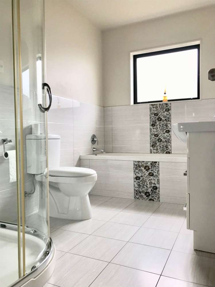 8a Tiari Place Mangere East_14