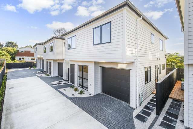 Brand New Modern Homes in Prime Pakuranga Heights