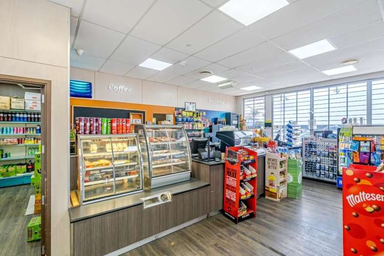 158 Stoddard Road Mount Roskill_6