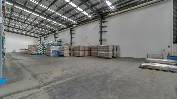 15 Connaught Drive Islington_10