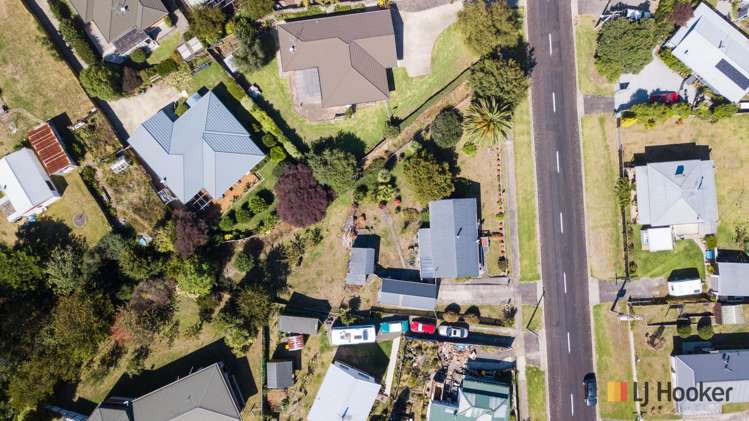 8 Gladstone Road Waihi_15