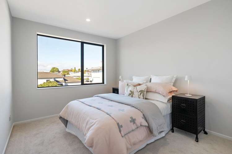 99A Terry Street Blockhouse Bay_13