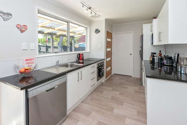 22 Burndale Terrace Manurewa_2