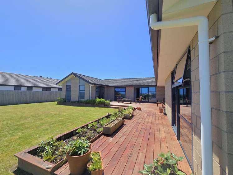 13 Racecourse Terrace Rise Hokitika_18