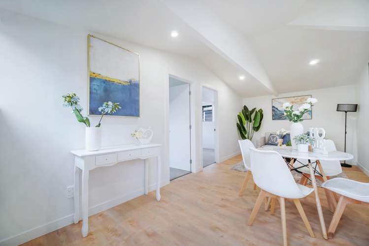 22 Adel Place Weymouth_15