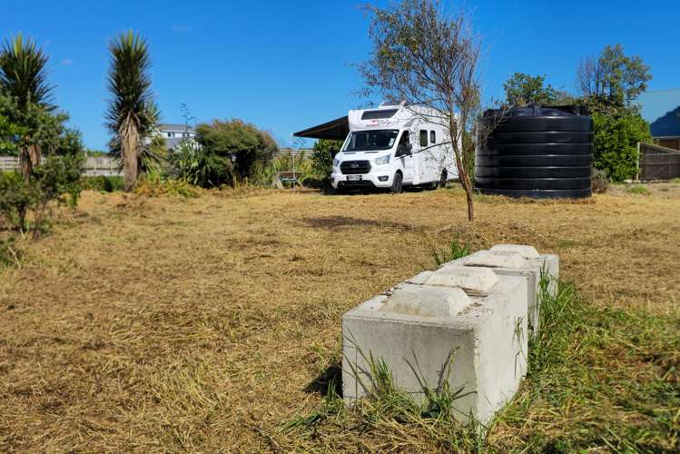 44 Kapiti Lane Otaki Beach_7