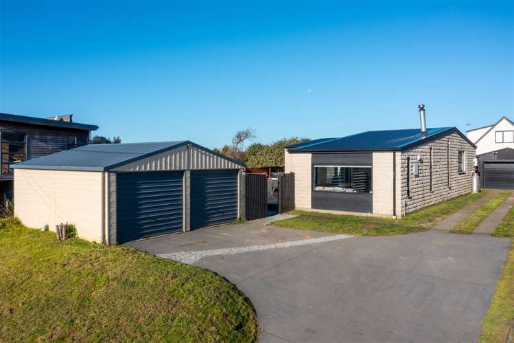 47 Tedder Avenue North New Brighton_14