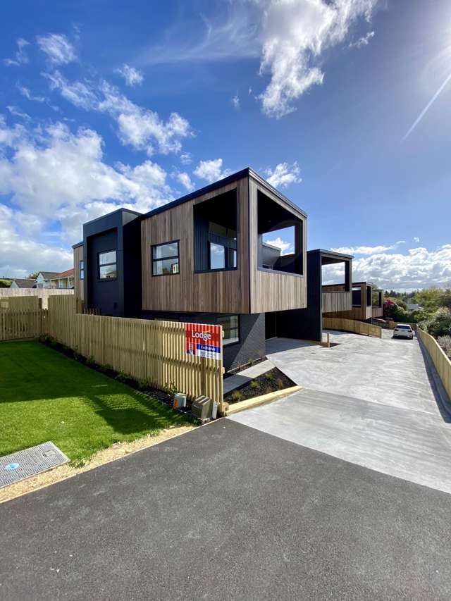 Stunning Townhouse Living Awaits