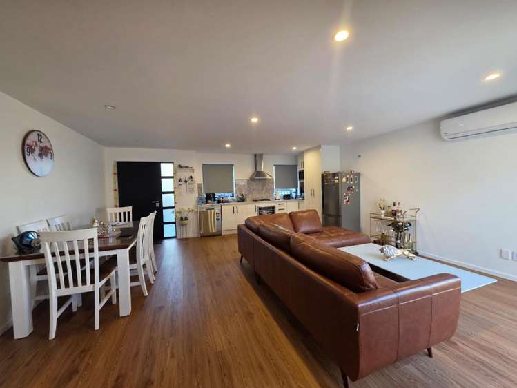 C/38 Greenhill Crescent Pakuranga_1