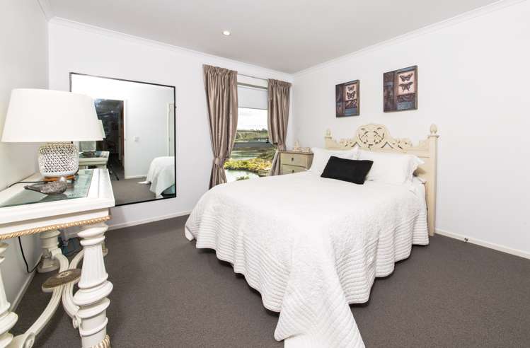 46 Kauriki Terrace Stonefields_15