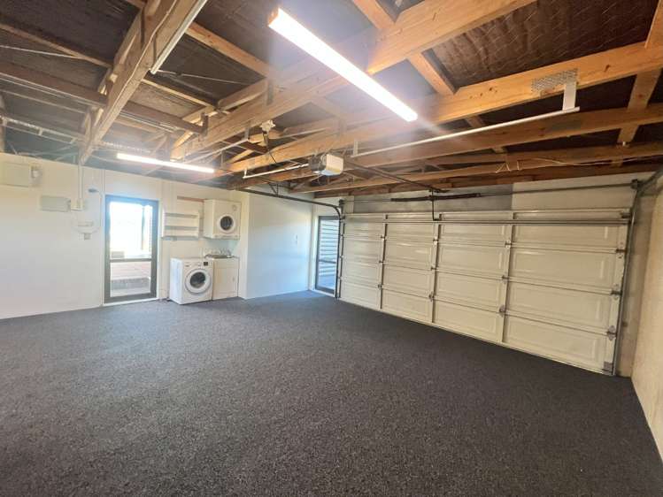 101 College Place 11233_15