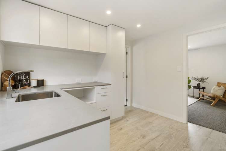 2/7 Walter Street Hauraki_10