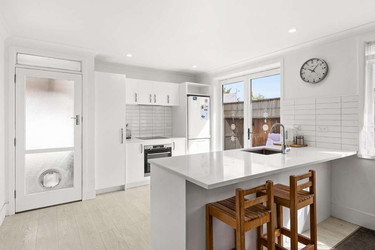 13 Elliott Crescent_0