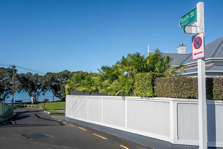 8/118 Vauxhall Road Devonport_19