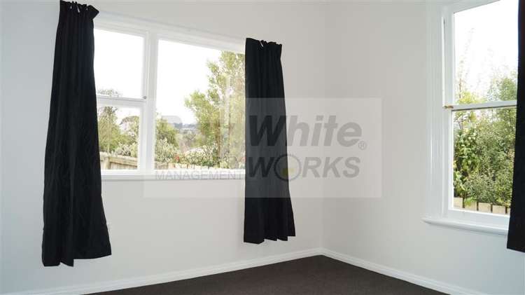 10 Nottingham Crescent Calton Hill_3