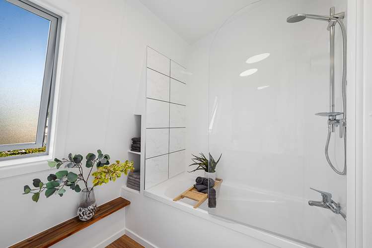 4a Cricklewood Lane Springlands_16