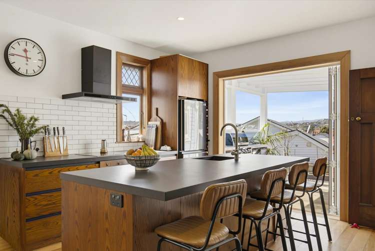 17 Freyberg Street Lyall Bay_10