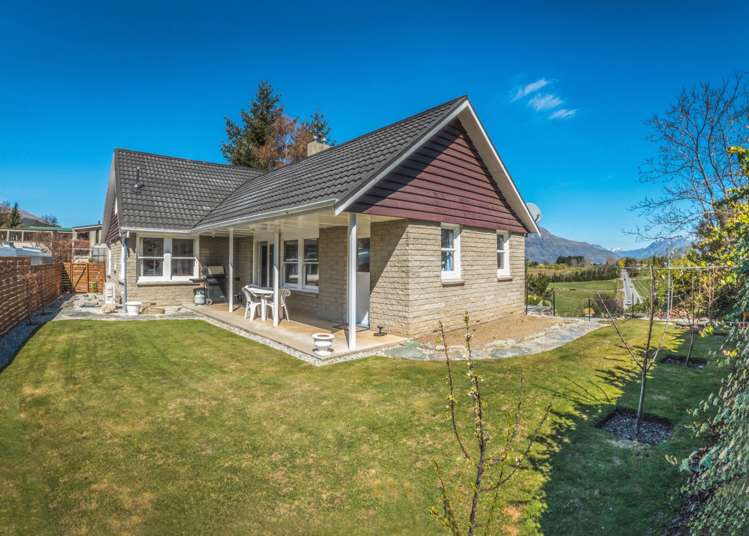 6 Derby Street Arrowtown_3