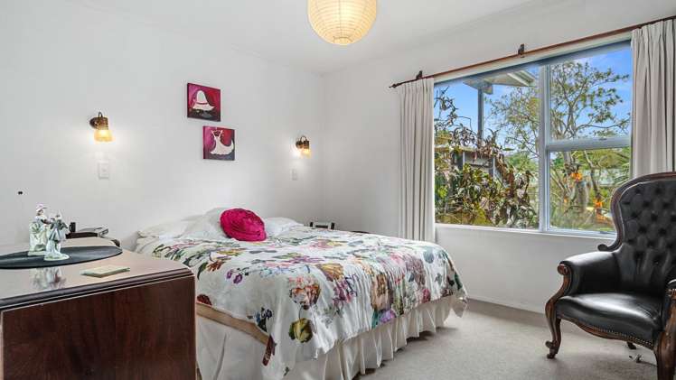 2 Shelley Street Otumoetai_10