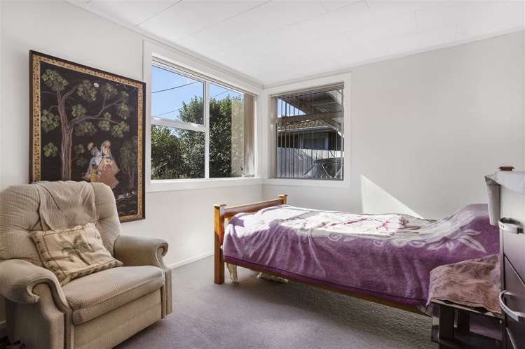 37 Roberts Road Te Atatu South_8