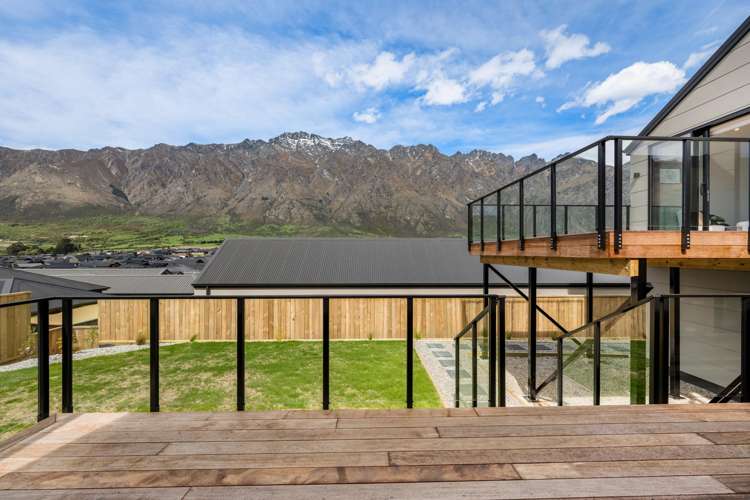 8 Southdown Road, Hanley's Farm Jacks Point_20