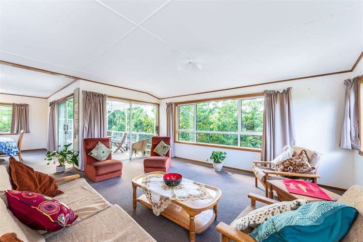 21 Karaka Street New Lynn_13