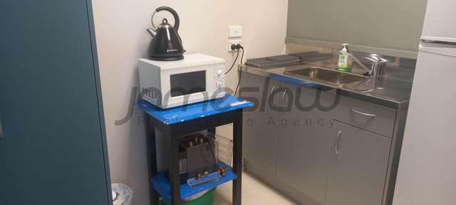 Unit M/Office 1/69-89 Gulf Harbour Drive Gulf Harbour_3