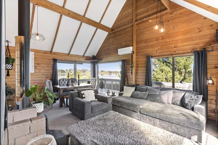 28a Hoylake Place Wattle Downs_8