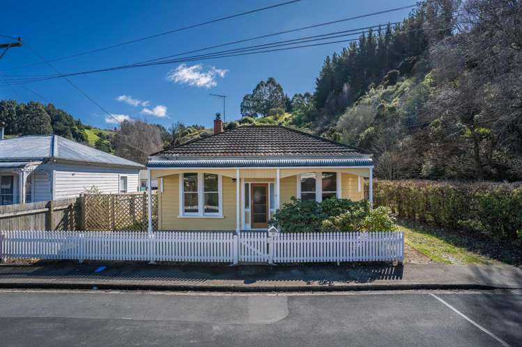 11 Coburn Avenue North East Valley_25