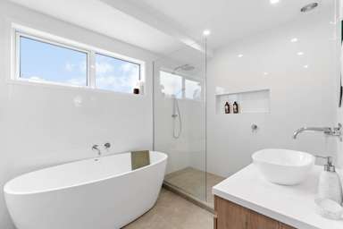 3 Crompton Road_4