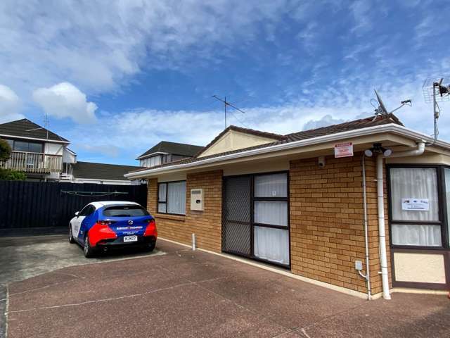 Secure, sunny and spacious 2 bedroom unit in B...