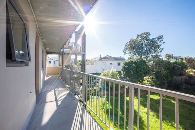 2b/19 Morning Star Place Mount Albert_1