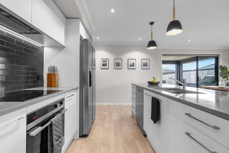 6 Minerva Avenue Helensville_1