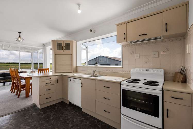 376 Manaia Road Manaia_17