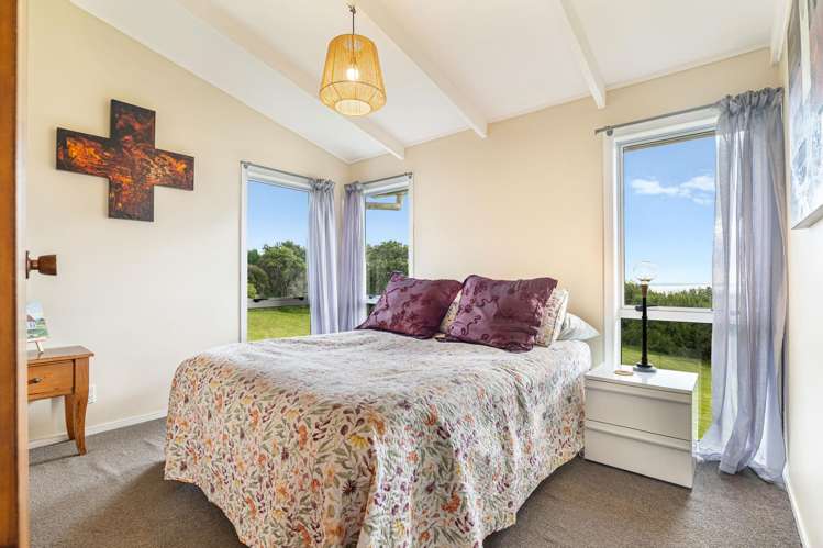 20 Constable Road Muriwai_13