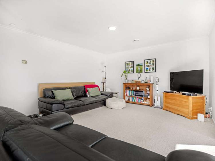 5 Carlyle Street Leamington_7