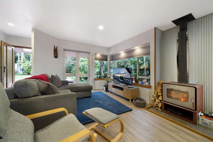 2/18a Clayburn Road Glen Eden_14