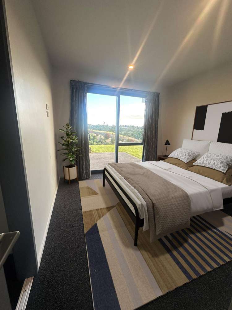 2 Little Paddock Hokitika_17