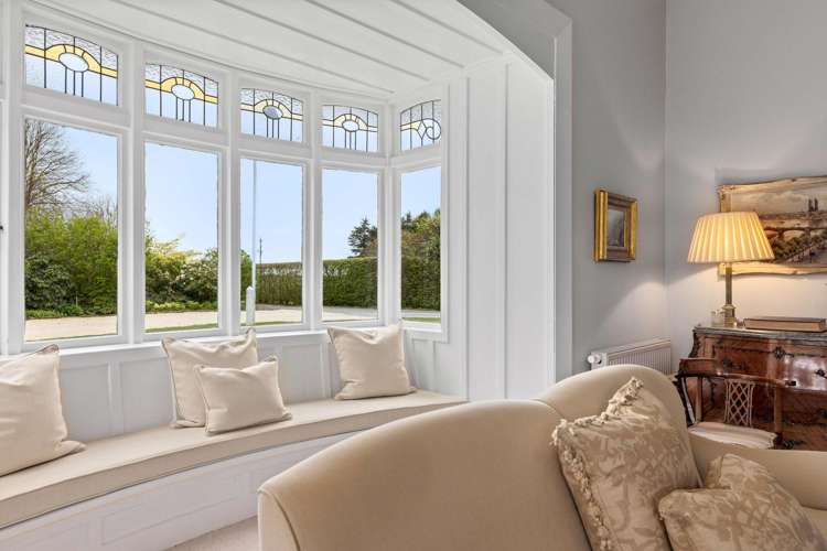 212 Beach Road Elgin_10