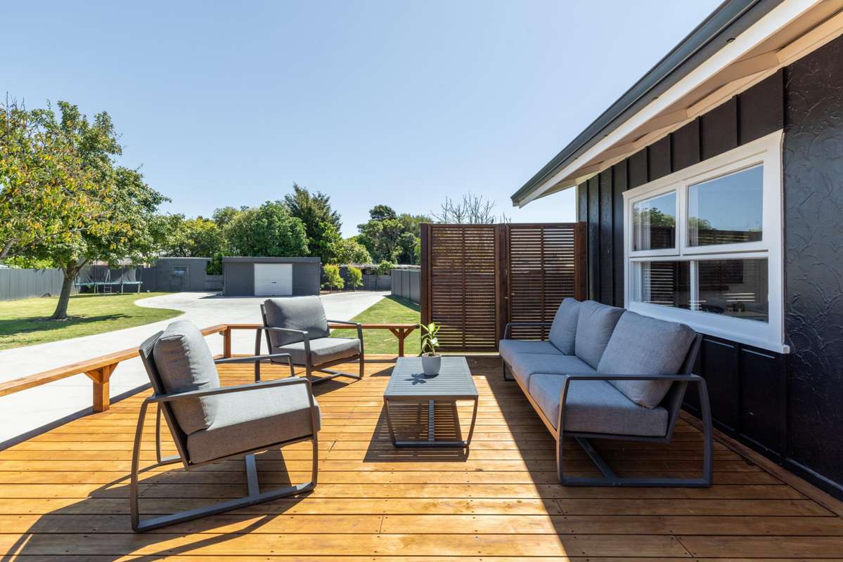 8 Beach Road_1