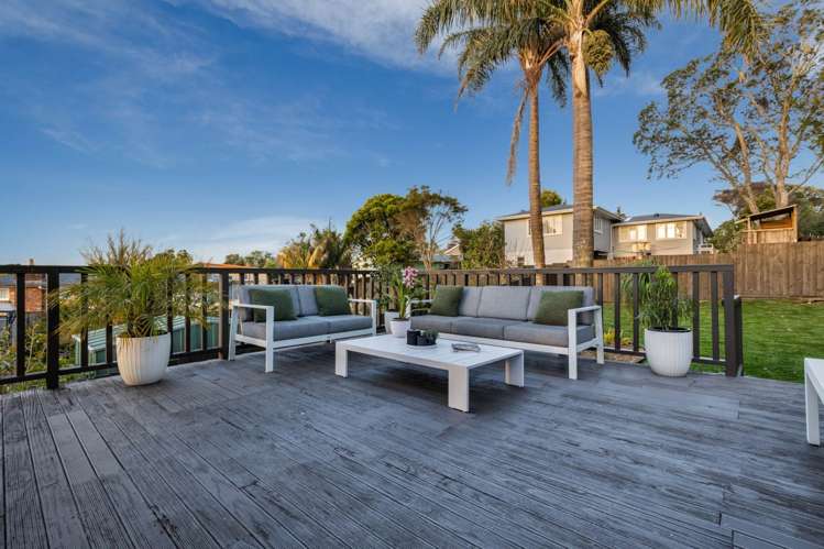 19 Highland Avenue Titirangi_10