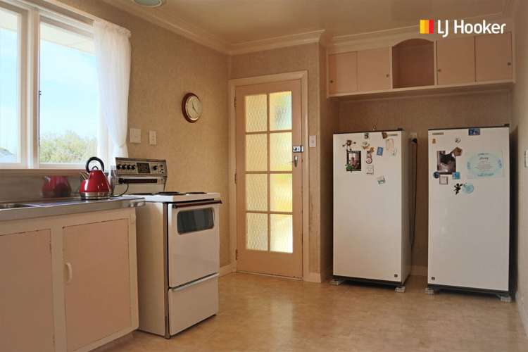 6 Freyberg Road Fairfield_7