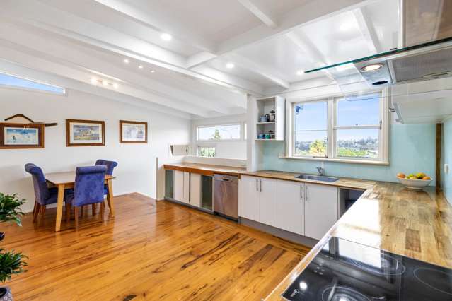 65 Royal Road Massey_3